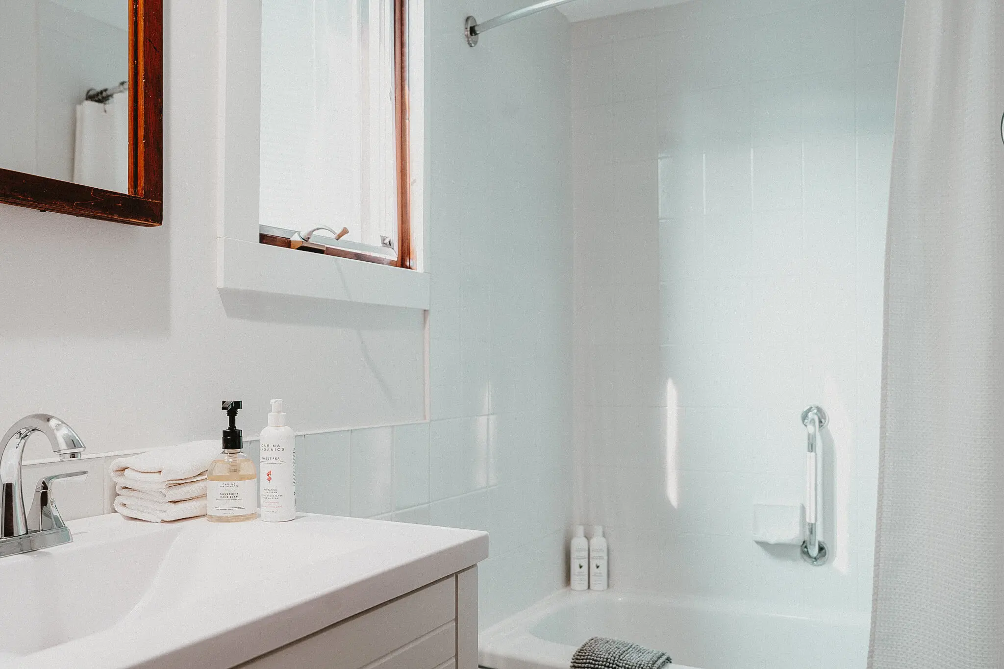 Premium King Suite at The Kent Motel