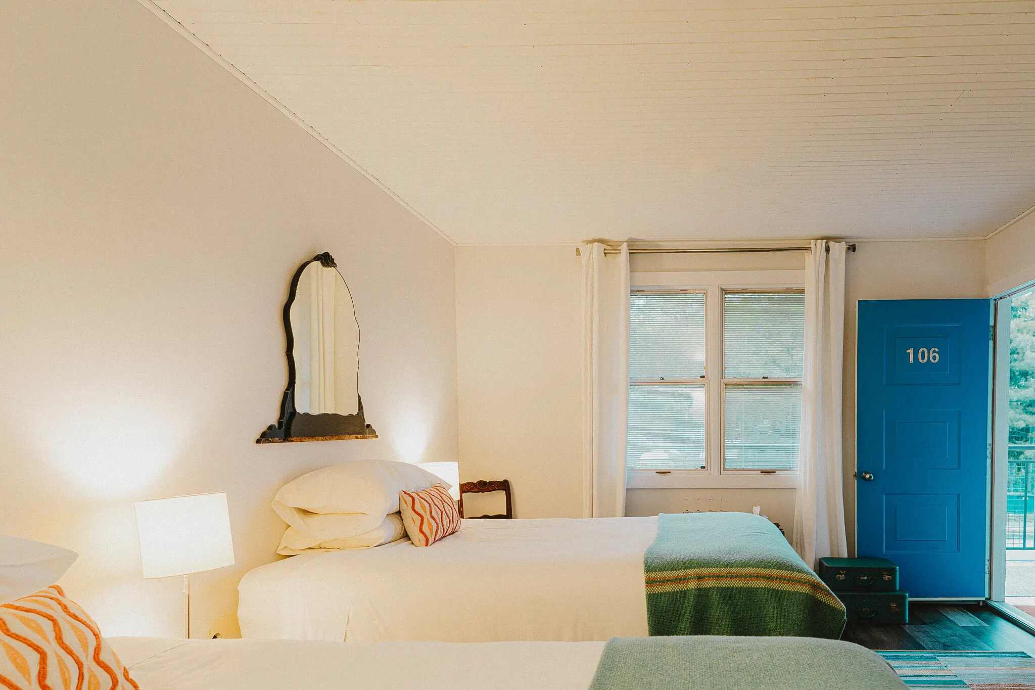 Standard Double Queen at The Kent Motel