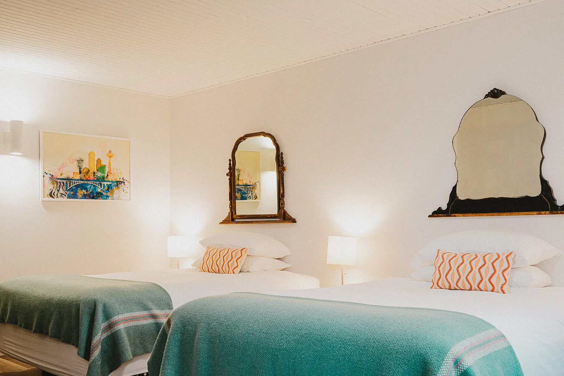 Standard Double Queen at The Kent Motel