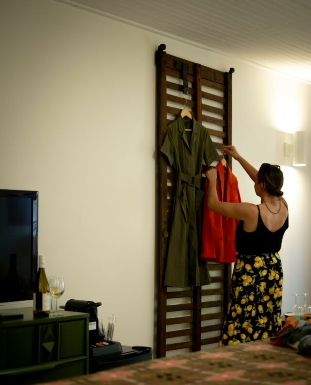 Even better then a closet 👗✨⁠
...What are your plans for the long weekend coming up? We think Niagara should be on the list 😉⁠
. ⁠
. ⁠
. ⁠
. ⁠
. ⁠
#upcycledfurniture #upcycledvintage #vintagedecor #vintagelove #modernvintage #bohomodern #bohochic⁠
#myniagara #niagaraonthelake #niagarafallshotel #exploreontario #weekendgetaway #boutiquebnb #supportlocal #localniagara #getaway #comesayhi #stayawhile #tagyourbestie #madeinontario #passthewine #getoutofthecity #newniagara #weekendgetaway #weekendplan #weekendplans #escapetothecountry #ontariotravel #travellocal #localtravel