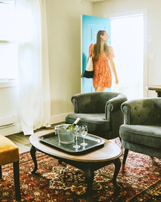 Sunday Scaries? We prescribe immediate adventure planning – side effects may include spontaneous road trips, uncontrollable wanderlust, and that 'let's just go' feeling. Book now, worry never. 🚗✨